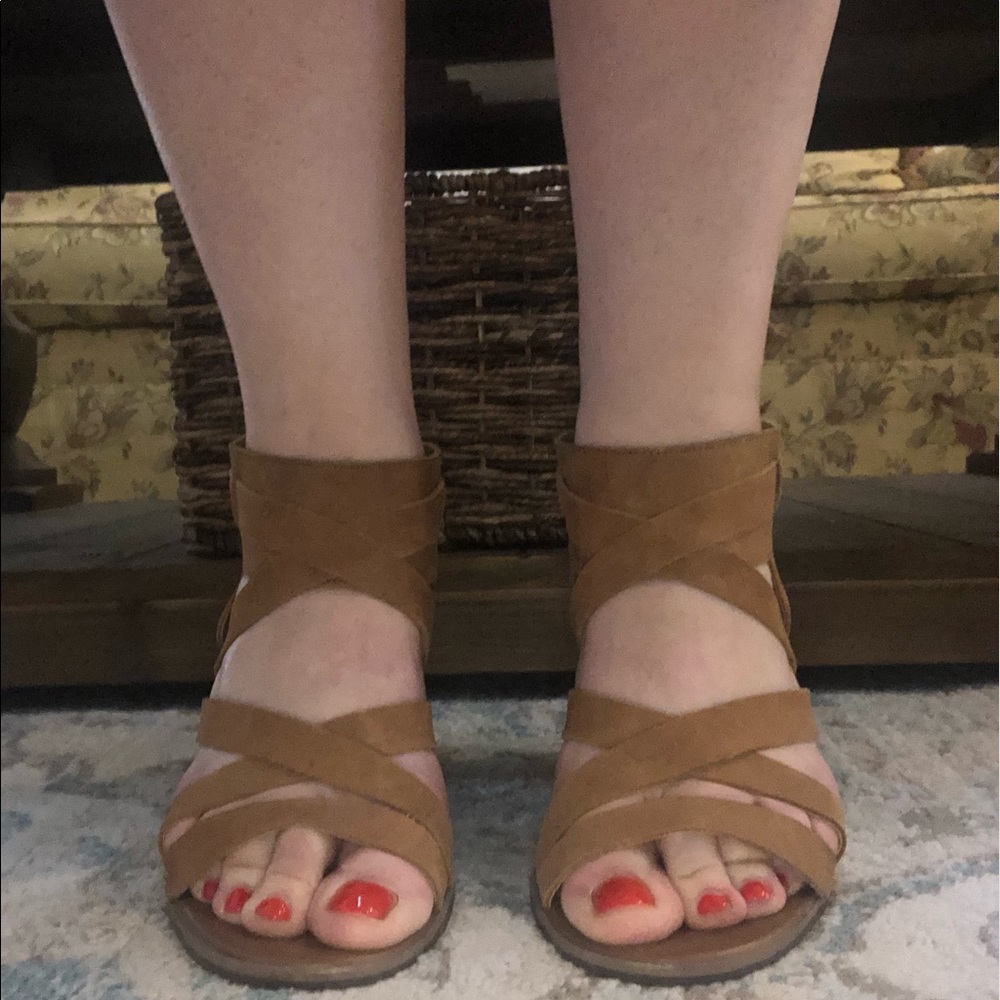 Lucky Brand Suede Leather Strappy Sandals Sz 9